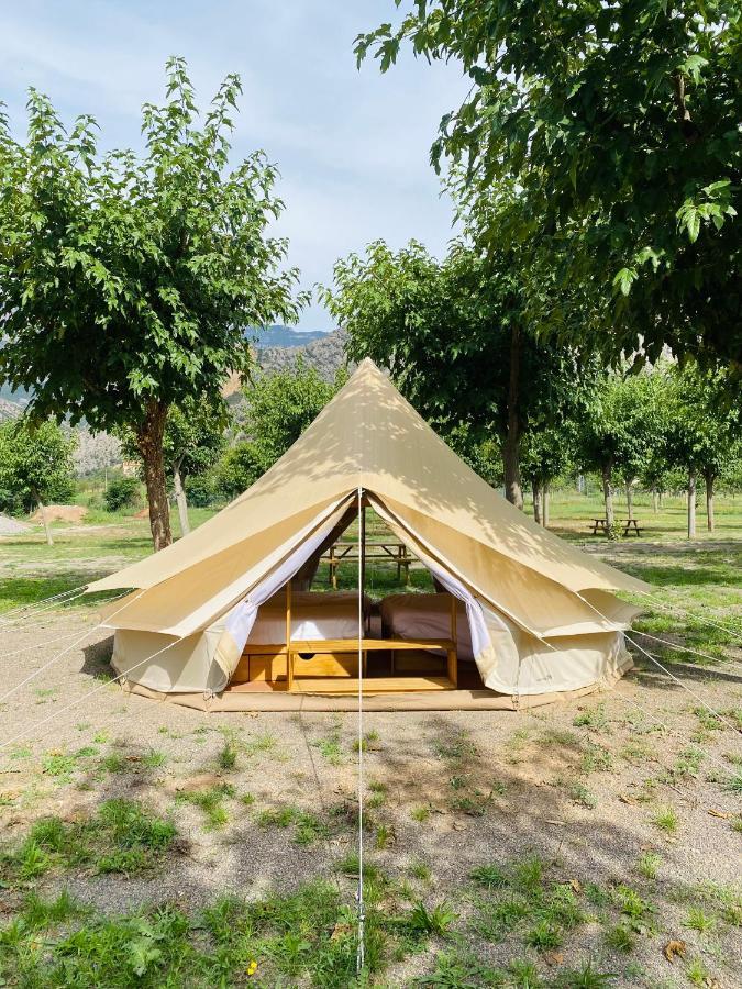 Camping Oliana Εξωτερικό φωτογραφία
