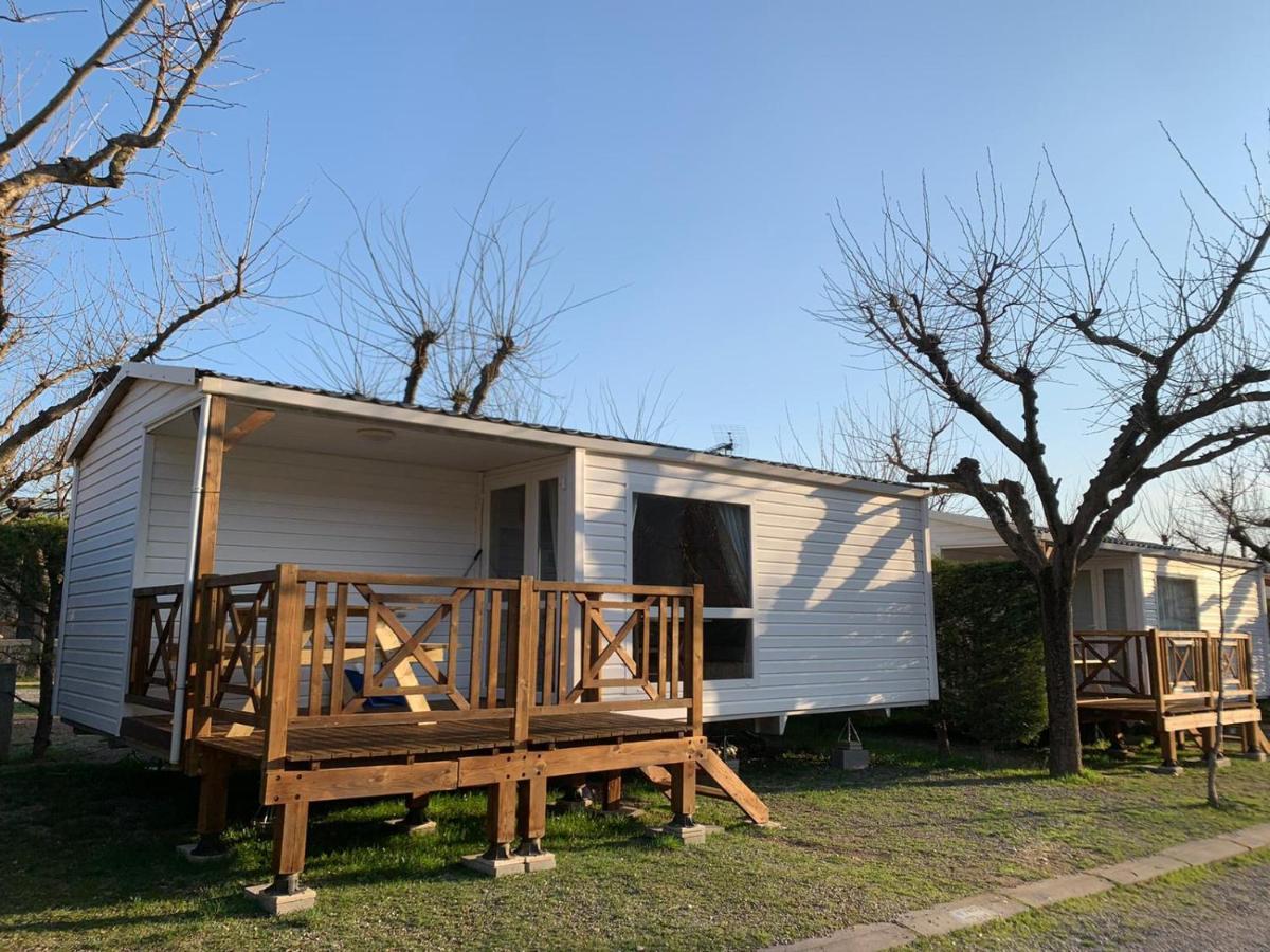 Camping Oliana Εξωτερικό φωτογραφία