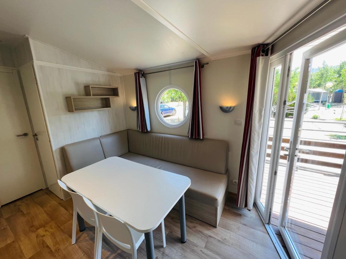 Camping Oliana Εξωτερικό φωτογραφία