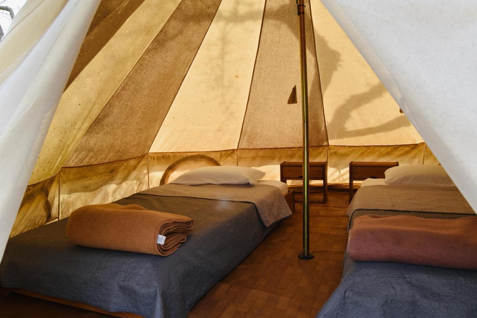 Camping Oliana Εξωτερικό φωτογραφία