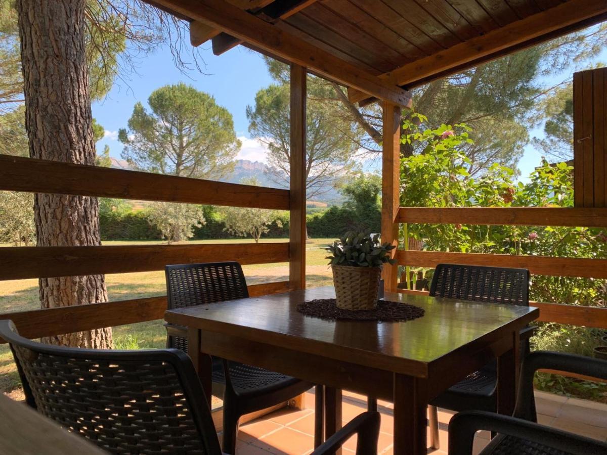 Camping Oliana Εξωτερικό φωτογραφία