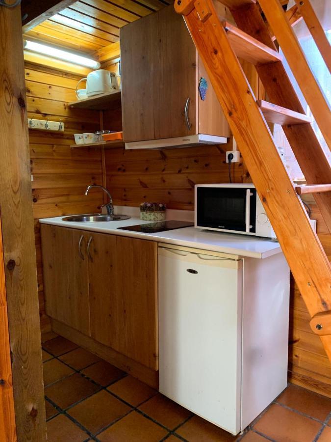 Camping Oliana Εξωτερικό φωτογραφία